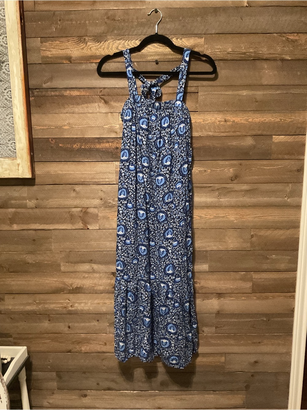Old Navy Women’s Sleeveless Royal Blue And White Floral Print Dress Size Small